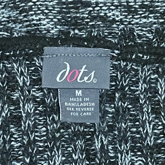 Dots Size Medium Gray Short Sleeve Tunic Sweater - Picture 6 of 6